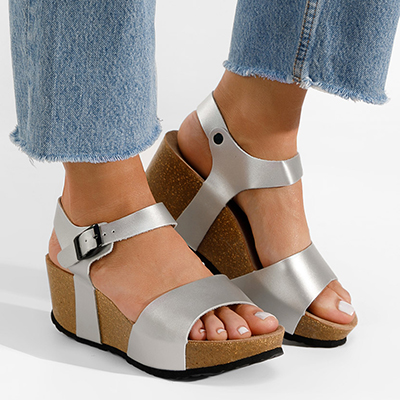 Modele de Sandale Dama cu Platforma Online Modele de Sandale Dama cu Platforma Online