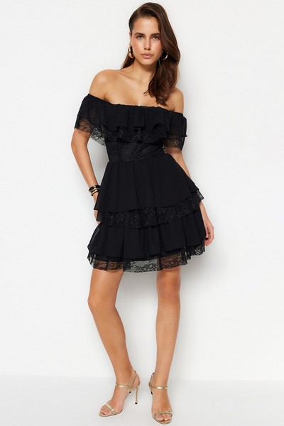 Modele de Rochii Negre Scurte si Lungi Online Modele de Rochii Negre Scurte si Lungi Online