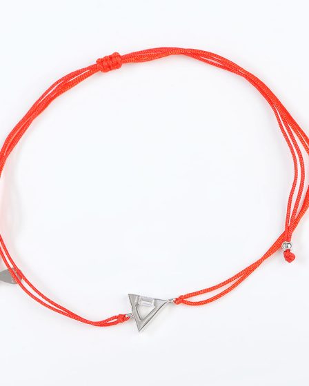 Bratara martisor cu pandantiv triunghi