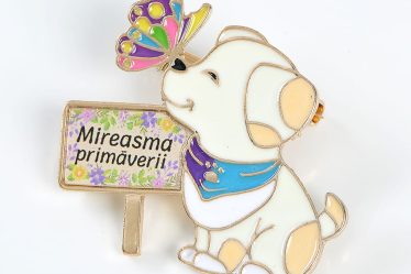 Brosa martisor Mireasma primaverii