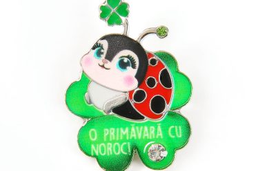 Brosa martisor PRIMAVARA CU NOROC