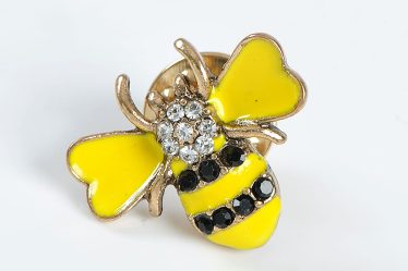 Brosa martisor albina