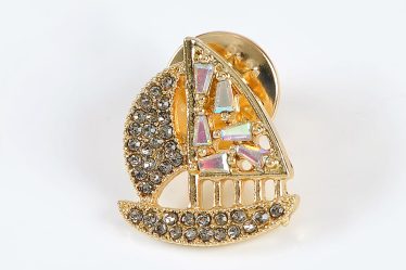 Brosa martisor barca aurie