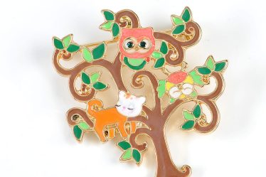 Brosa martisor copac