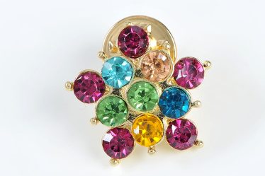 Brosa martisor cu pietre colorate