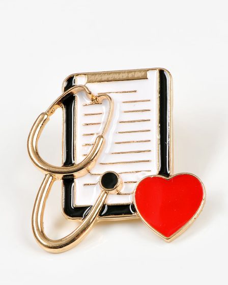 Brosa martisor fisa medicala si stetoscop
