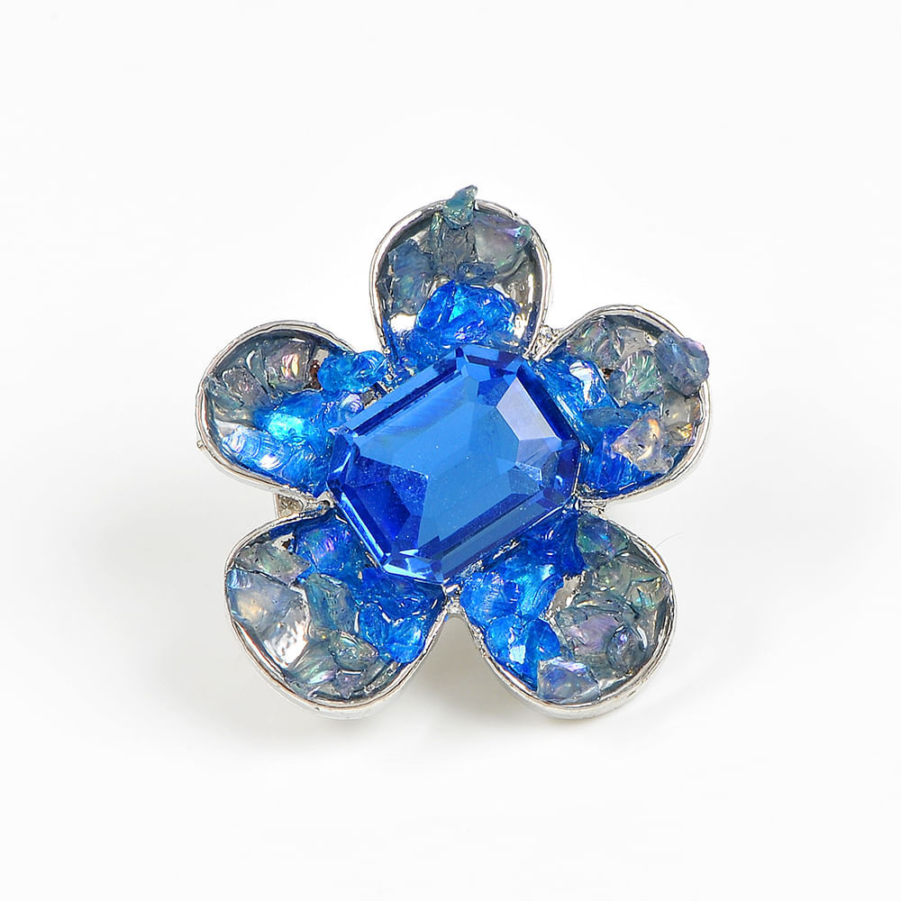 Brosa martisor floare albastra