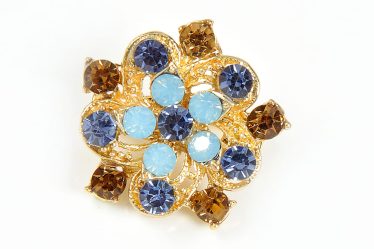 Brosa martisor floare cu pietre albastre si maro