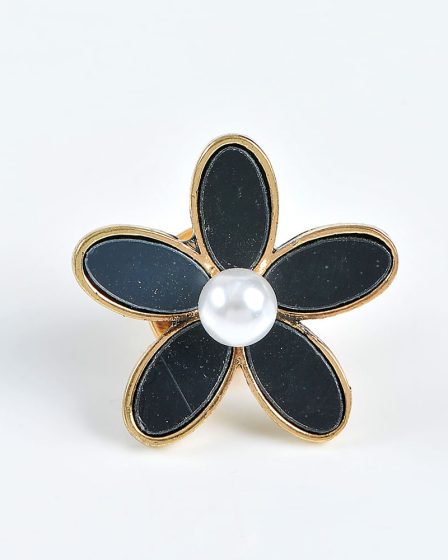 Brosa martisor floare neagra