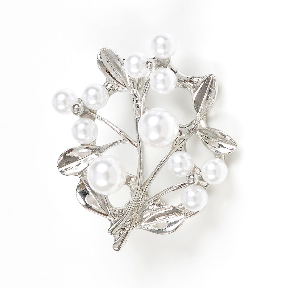 Brosa martisor flori cu perle albe acrilice