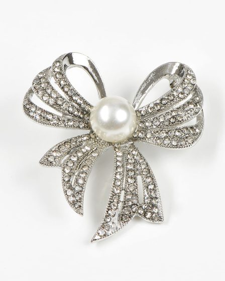 Brosa martisor funda cu pietre si perla alba