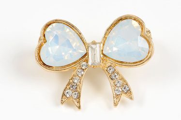 Brosa martisor fundita