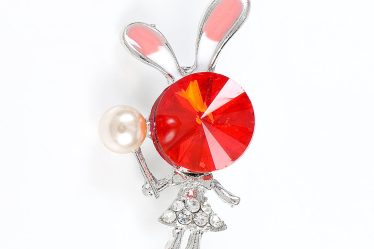 Brosa martisor iepure cu piatra rosie