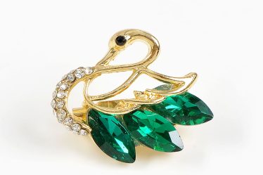 Brosa martisor lebada aurie cu pietre verzi