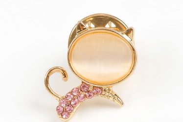 Brosa martisor pisica aurie cu pietre roz