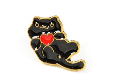 Brosa martisor  pisica cu inima