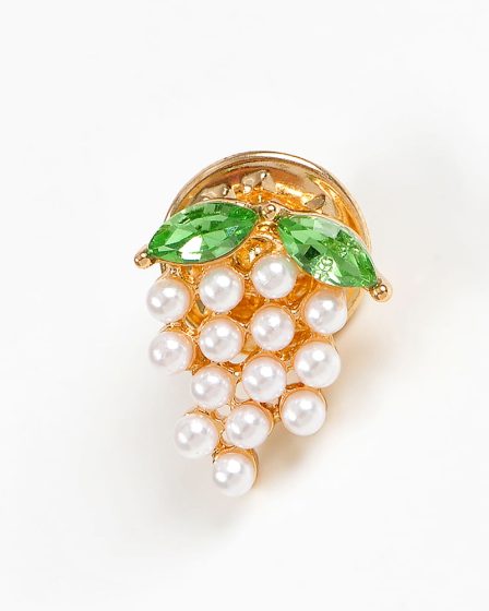 Brosa martisor strugure cu perle albe