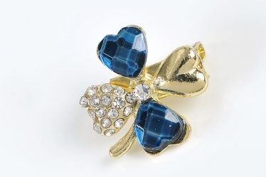 Brosa martisor trifoi auriu