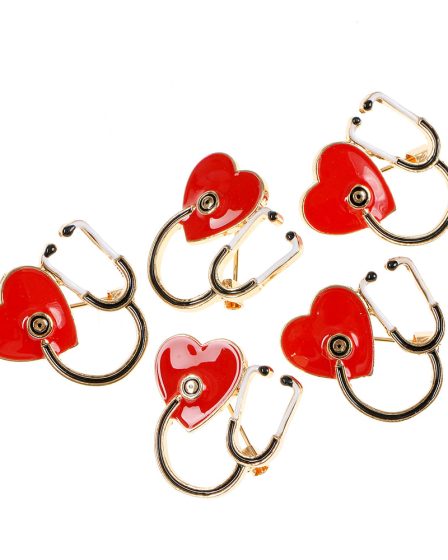 Set 5 brose martisor stetoscop cu inima