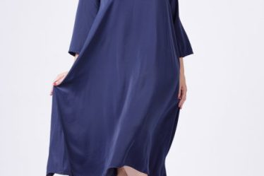 Rochie A-line bleumarin cu maneca lunga