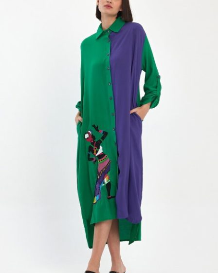 Rochie camasa oversize verde-mov cu broderie silueta fata africana