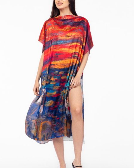 Rochie de plaja lunga tip poncho din matase cu imprimeu dupa pictura celebra