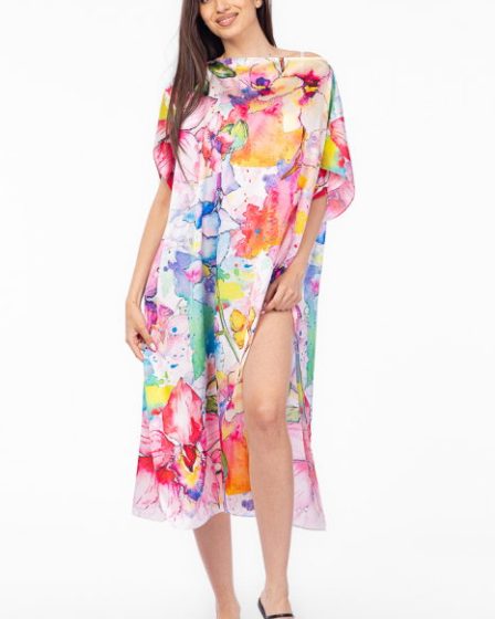 Rochie de plaja lunga tip poncho din matase cu motiv floral pastelat