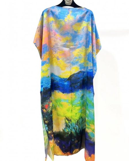 Rochie de plaja lunga tip poncho din matase cu reproducere dupa pictura celebra