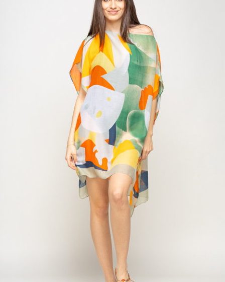 Rochie de plaja tip poncho cu model abstract in nuante de portocaliu