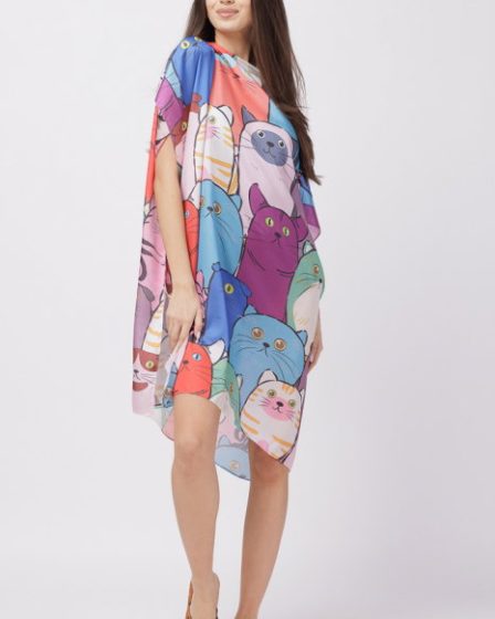 Rochie de plaja tip poncho din matase cu imprimeu pisici multicolore