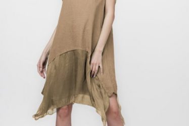 Rochie din in cu volan din matase naturala si colturi