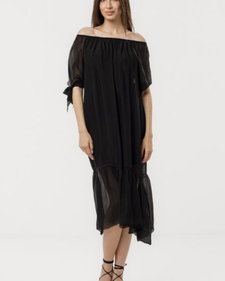 Rochie din matase si vascoza cu detalii feminine si croiala lejera
