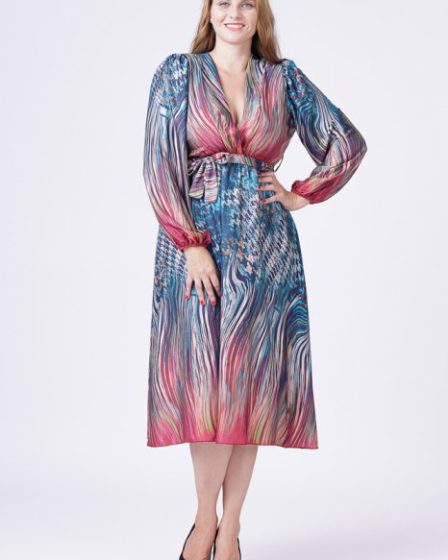 Rochie eleganta cu bust petrecut si imprimeu predominant turcoaz