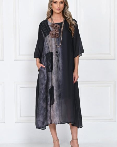 Rochie eleganta satinata A-line cu imprimeu abstract si croi lejer fluid