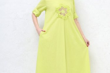 Rochie lunga A-line cu floare paiete aurii mate