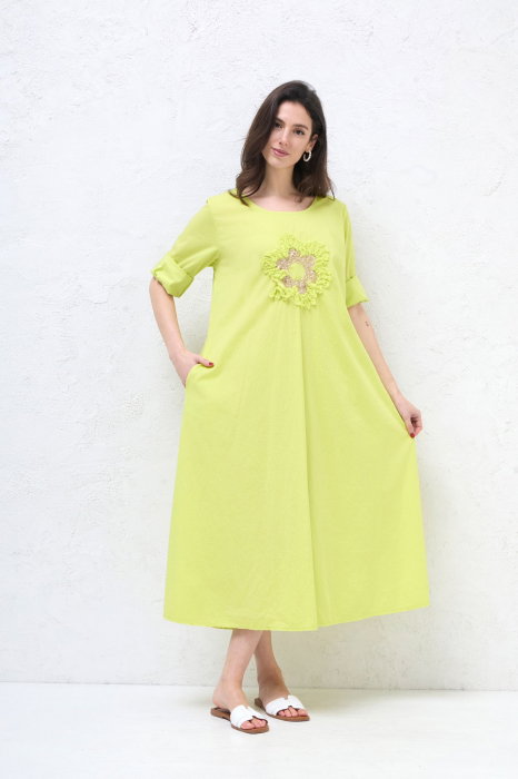 Rochie lunga A-line cu floare paiete aurii mate