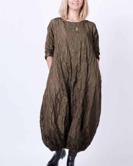 Rochie lunga gogosar din tafta cu memorie
