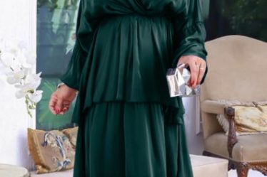 Rochie lunga suprapusa din matase