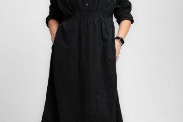 Rochie masura mare din catifea reiata taiata in talie