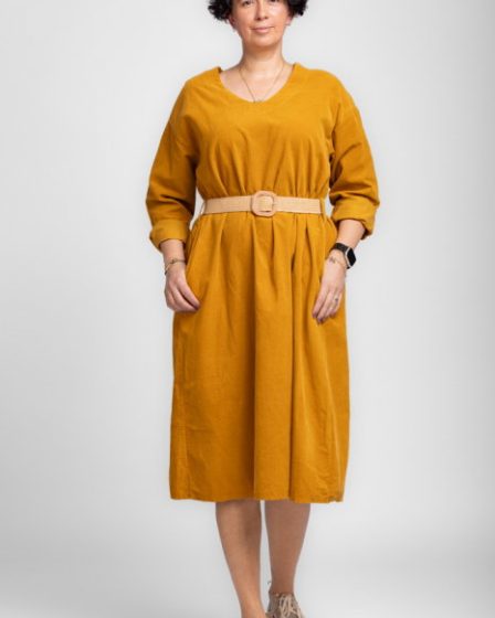 Rochie midi A-line din catifea reiata