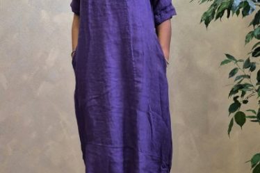 Rochie midi din in cu croiala lejera si prinderi laterale