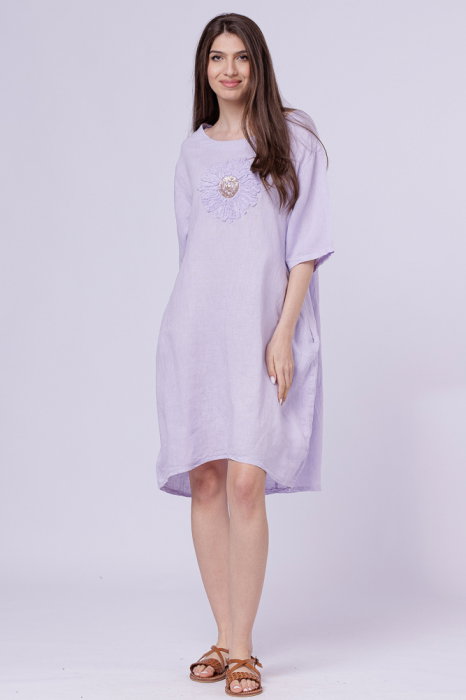Rochie midi din in cu floare din paiete pe piept