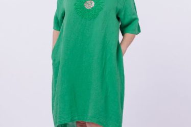 Rochie midi din in cu floare din paiete pe piept