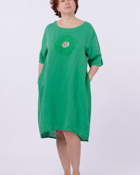 Rochie midi din in cu floare din paiete pe piept