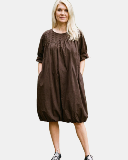 Rochie midi gogosar cu dantela