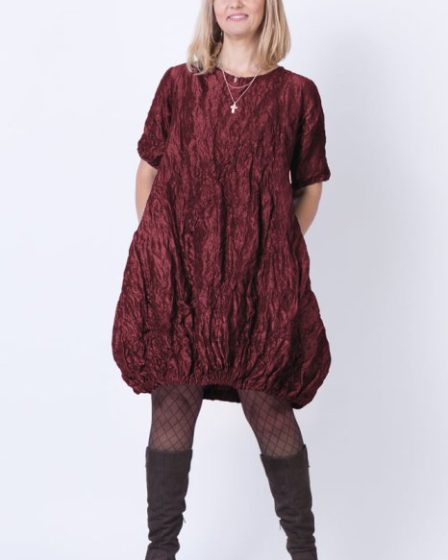 Rochie midi gogosar din tafta cu memorie