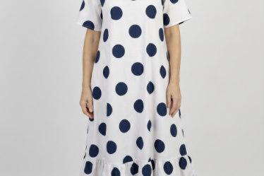Rochie midi lejera cu volan si imprimeu buline alb-bleumarin