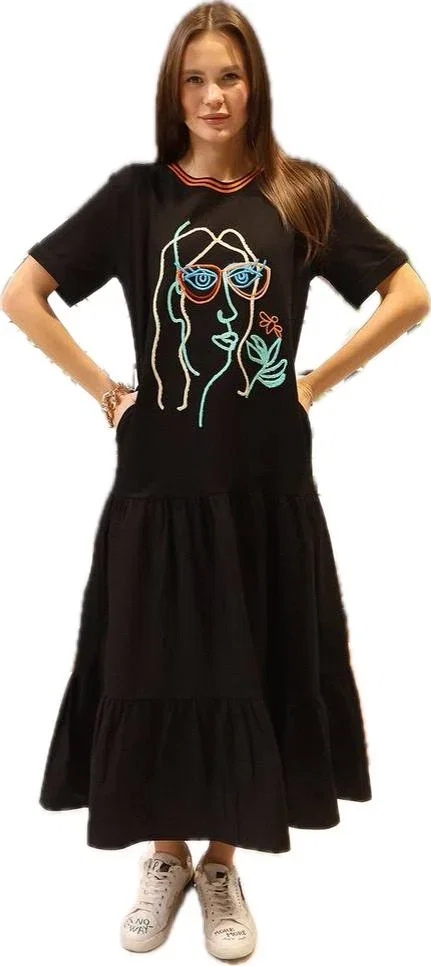 Rochie neagra din jerseu cu aplicatie grafica chip color si volan de poplin de bumbac