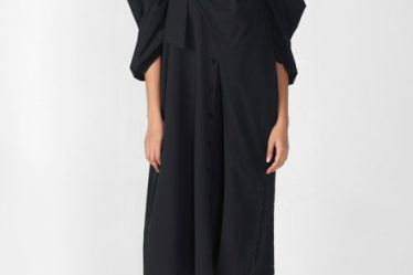 Rochie neagra oversize cu maneci bufante si ample