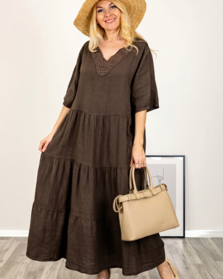 Rochie oversize cu volane si broderie la decolteu